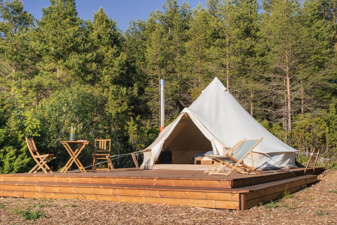 Moenus Paik Glamping Hotel Joiste Екстериор снимка